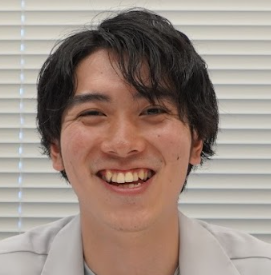 新卒2年目板本さん